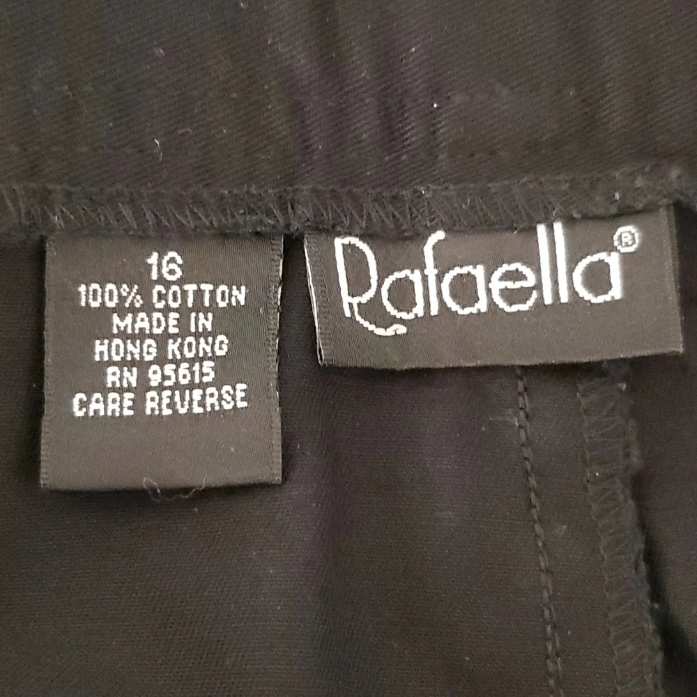 Rafaella Black skort front zipper hook closure flap sz. 16